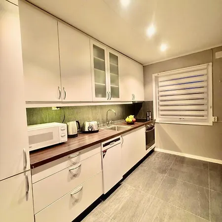 Aurora Comfort 3br By Polaria Free Parking