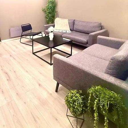 Aurora Comfort 3br By Polaria Free Parking Apartment